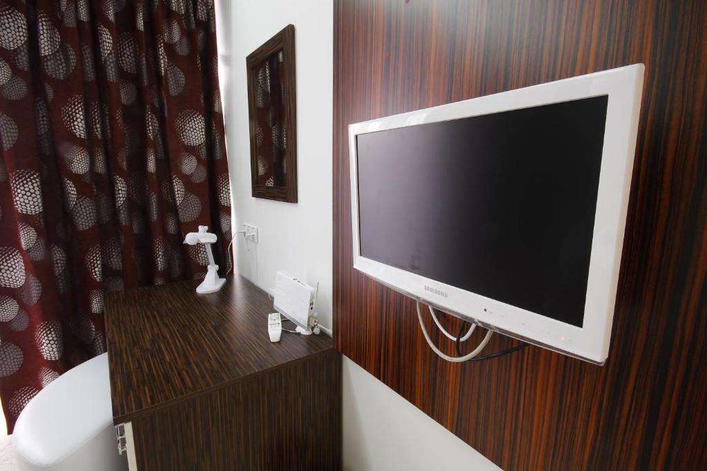 Skytech Most City Hotel 19 Floor Panoramic View Dnipro Dış mekan fotoğraf