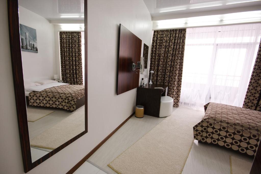 Skytech Most City Hotel 19 Floor Panoramic View Dnipro Dış mekan fotoğraf