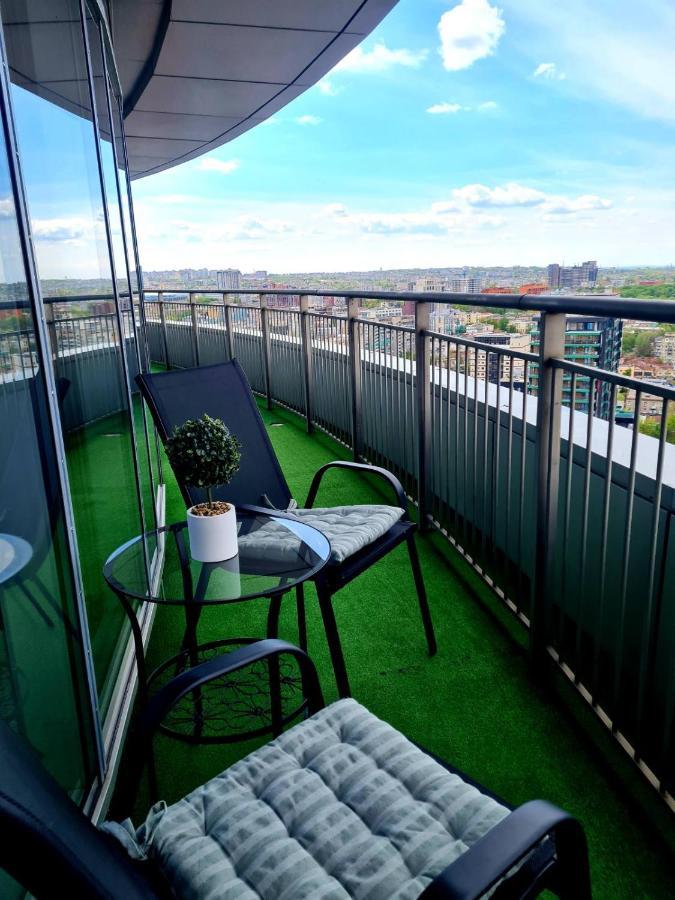 Skytech Most City Hotel 19 Floor Panoramic View Dnipro Dış mekan fotoğraf