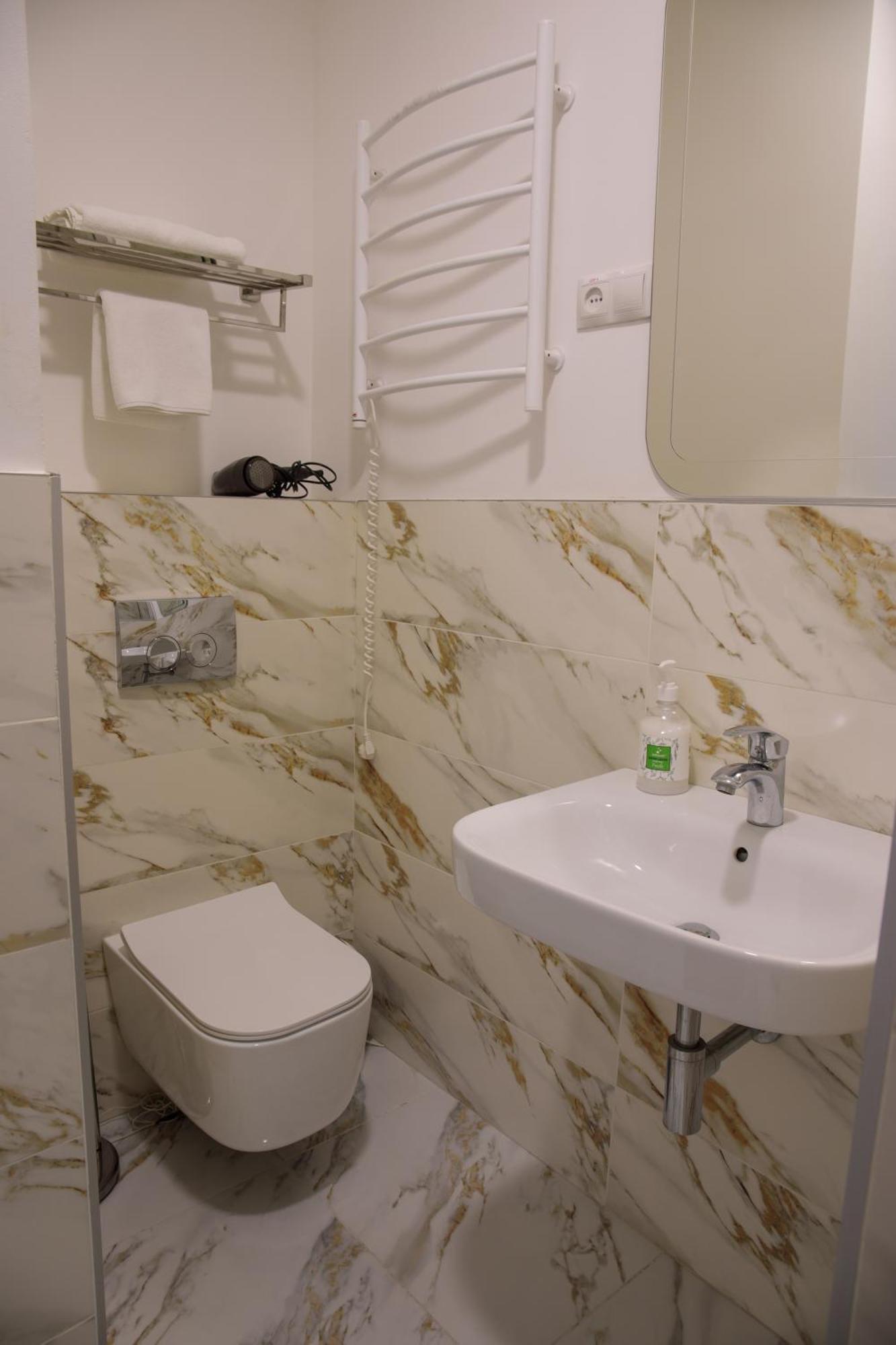 Skytech Most City Hotel 19 Floor Panoramic View Dnipro Dış mekan fotoğraf