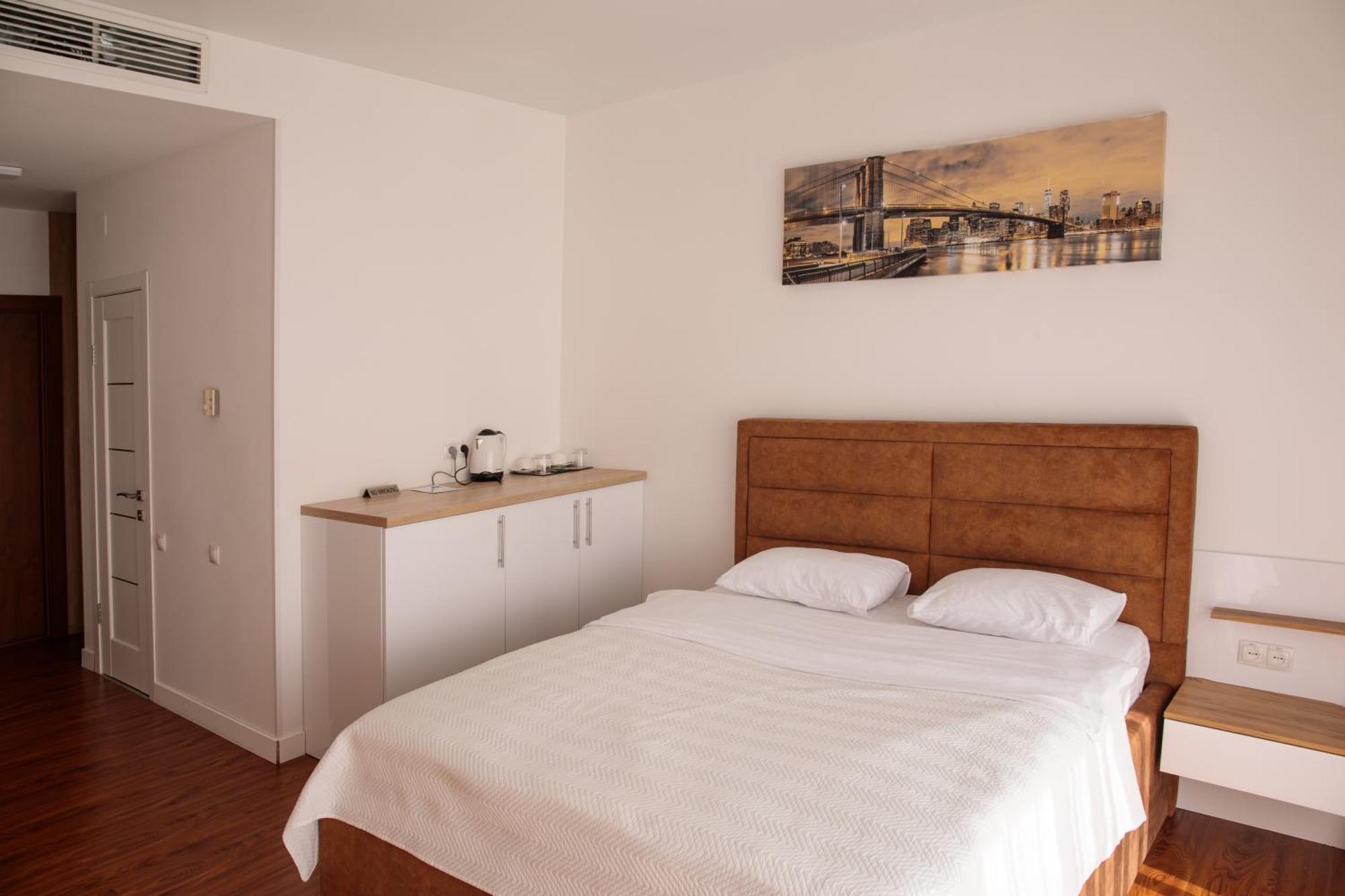 Skytech Most City Hotel 19 Floor Panoramic View Dnipro Dış mekan fotoğraf